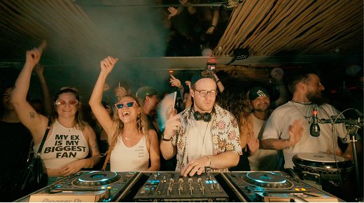The dancefloor at Mirror Night, Nouméa